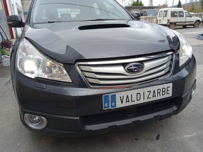 subaru legacy v (bm) del año 2010