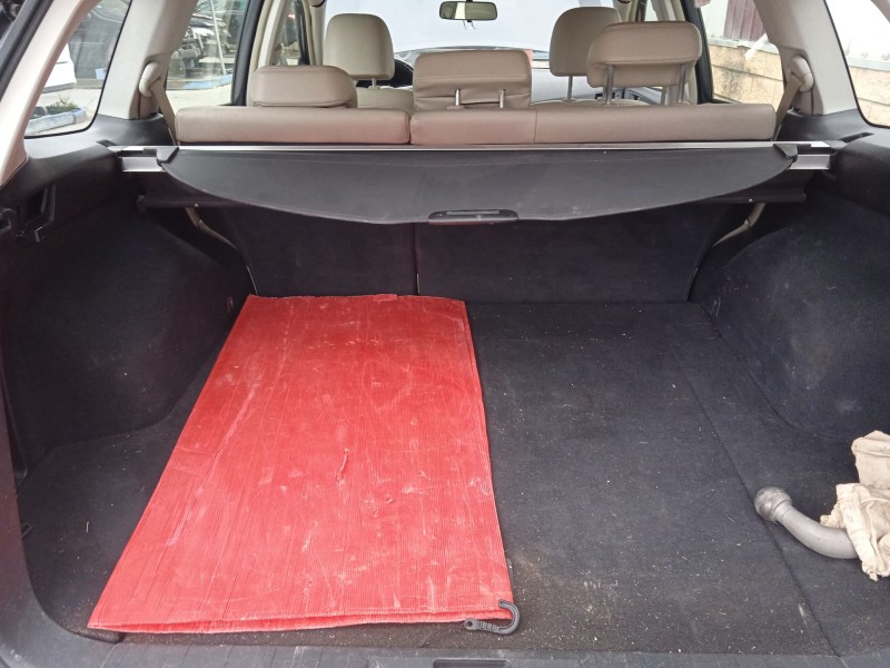 subaru legacy v (bm) del año 2010