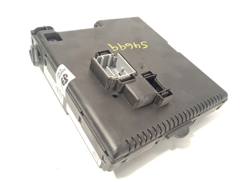 Recambio de caja reles / fusibles para volvo xc90 i (275) d5 awd referencia OEM IAM 8676391 12217799 