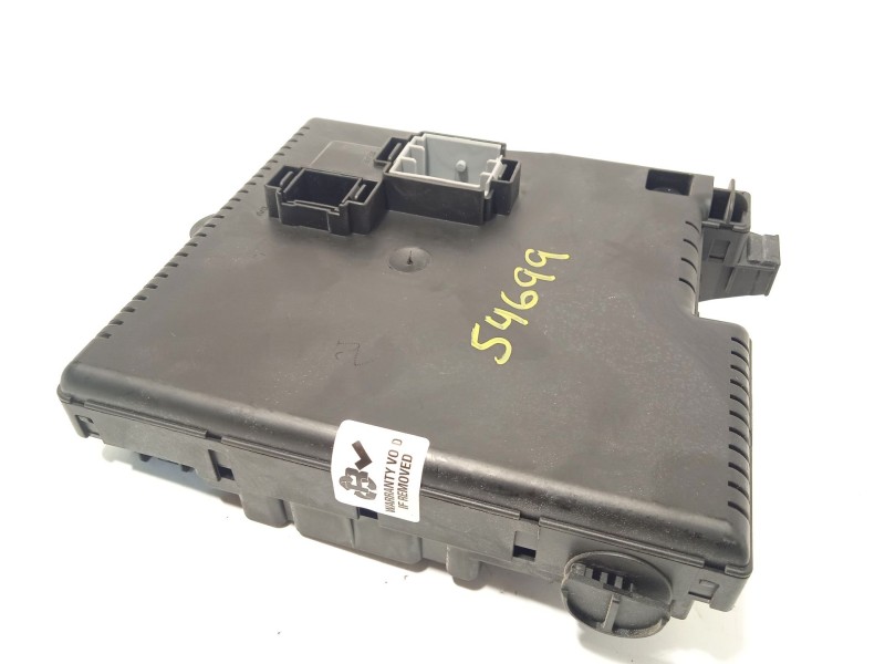 Recambio de caja reles / fusibles para volvo xc90 i (275) d5 awd referencia OEM IAM 8676391 12217799 