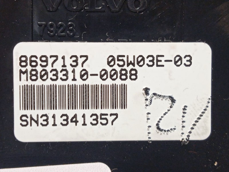 Recambio de mando climatizador para volvo xc90 i (275) d5 awd referencia OEM IAM 8697137  