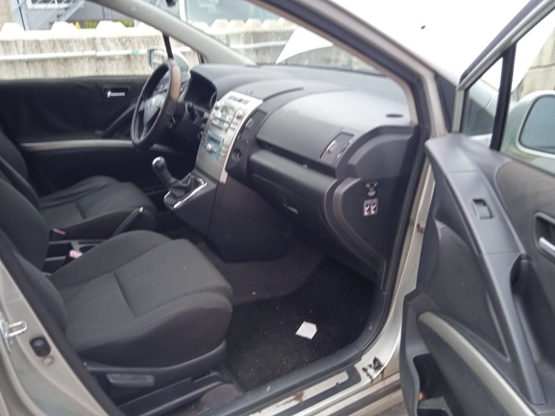 toyota corolla verso (zer_, zze12_, r1_) del año 2005