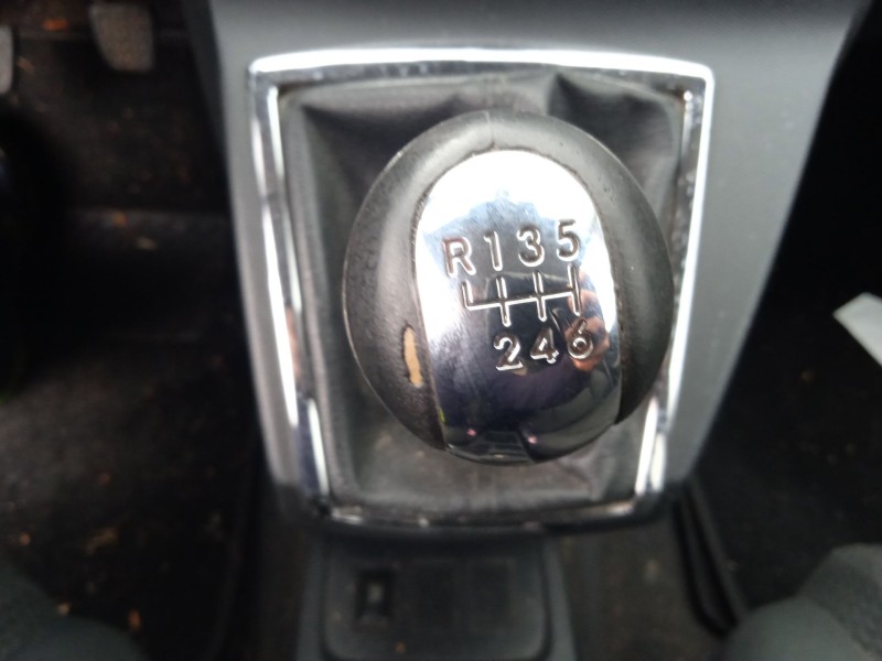 toyota corolla verso (zer_, zze12_, r1_) del año 2005