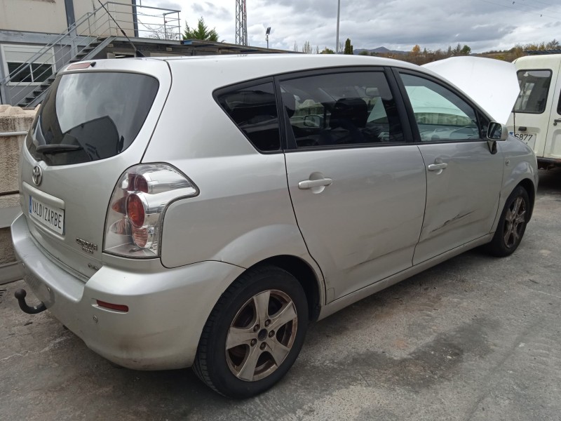 toyota corolla verso (zer_, zze12_, r1_) del año 2005
