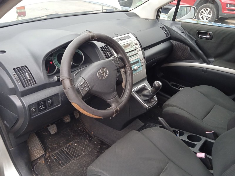 toyota corolla verso (zer_, zze12_, r1_) del año 2005