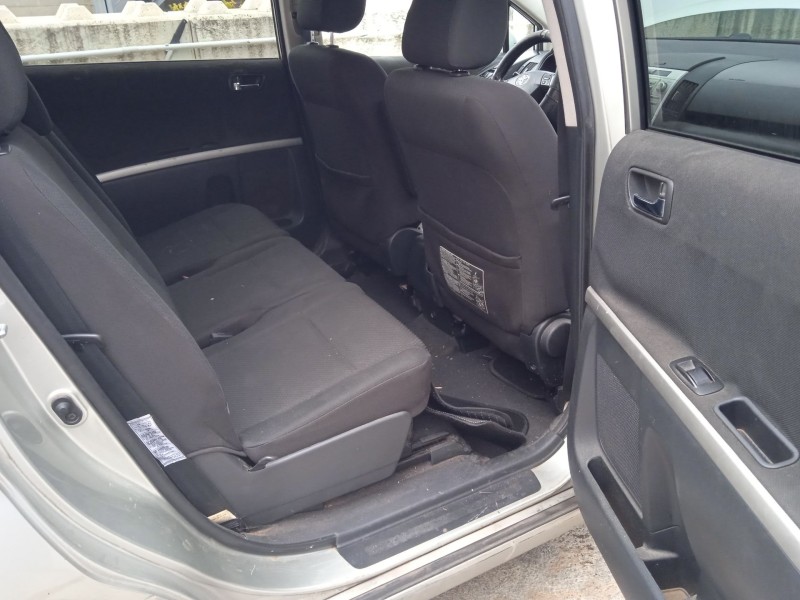 toyota corolla verso (zer_, zze12_, r1_) del año 2005