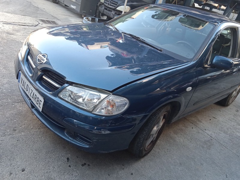 nissan almera ii hatchback (n16) del año 2000