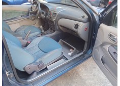 nissan almera ii hatchback (n16) del año 2000 2