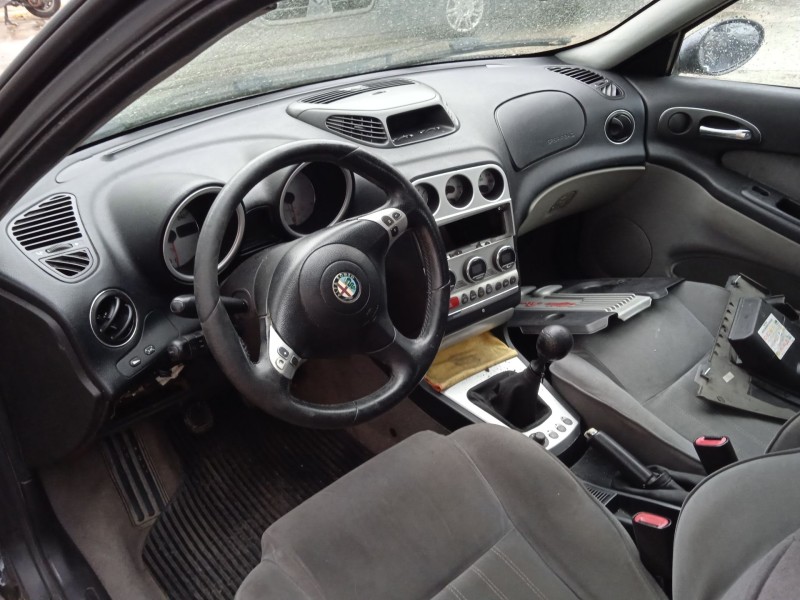 alfa romeo 156 (932_) del año 2005