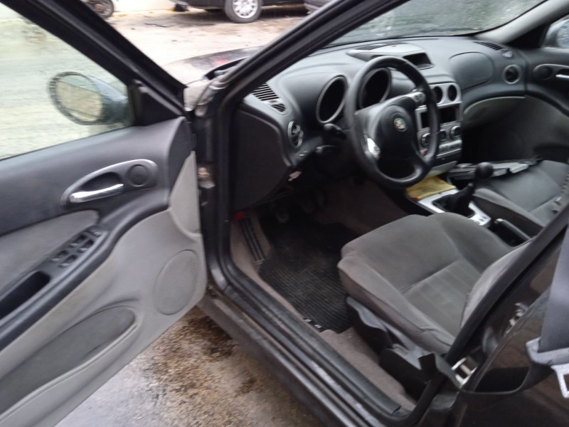 alfa romeo 156 (932_) del año 2005