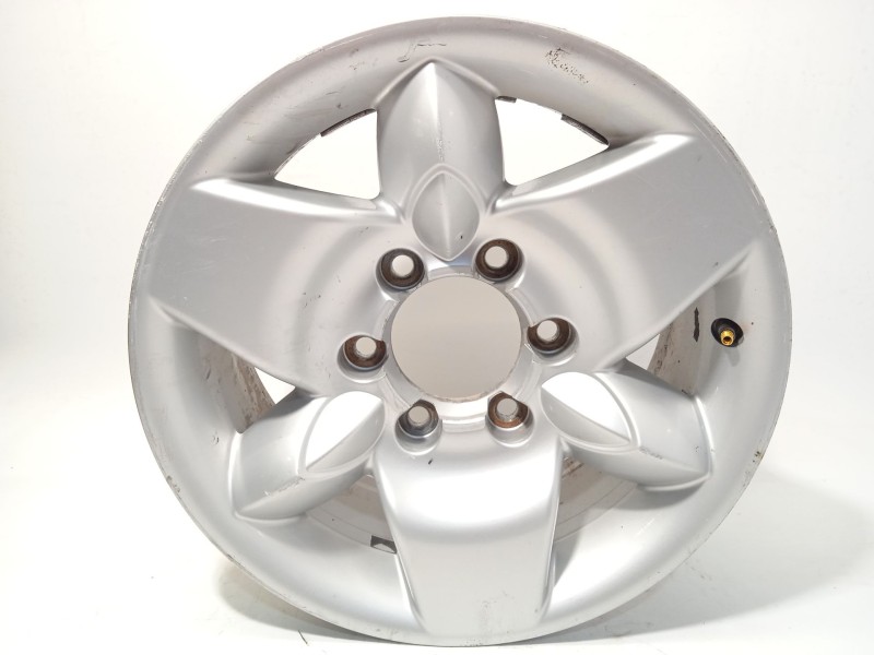 Recambio de llanta para nissan terrano ii (r20) 3.0 di 4wd referencia OEM IAM 2X800 403002X800 