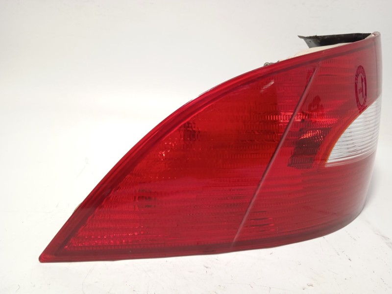 Recambio de piloto trasero izquierdo para skoda suberb (3t4) ambition referencia OEM IAM 3T5945095  