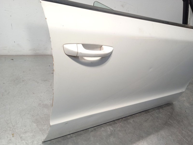 Recambio de puerta delantera derecha para skoda suberb (3t4) ambition referencia OEM IAM 3T0831056  