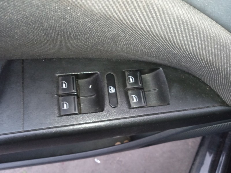 seat leon (1p1) del año 2007