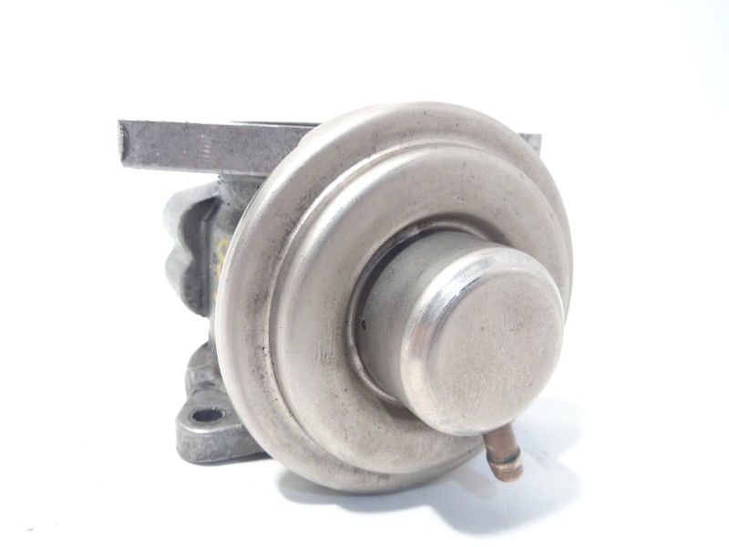 Recambio de valvula egr para seat toledo iii (5p2) 1.9 tdi referencia OEM IAM 038129637D  