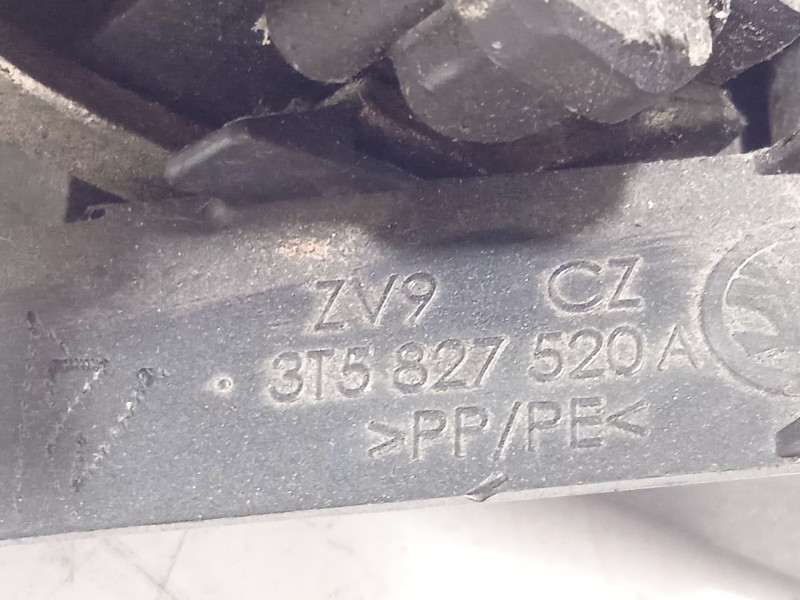 Recambio de cerradura maletero / porton para skoda suberb (3t4) ambition referencia OEM IAM 3T5827520A 8K9827505A 