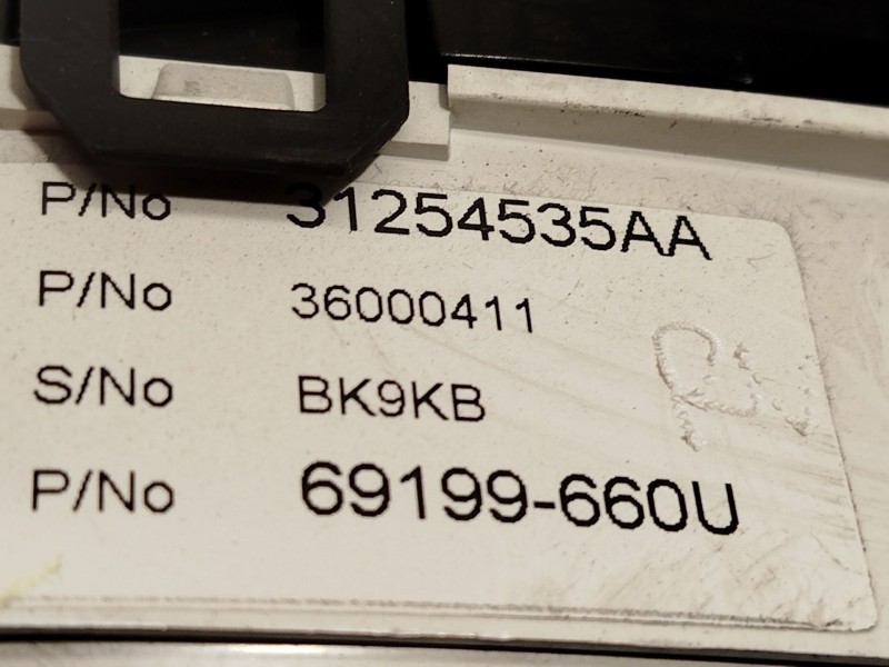 Recambio de cuadro instrumentos para volvo xc70 ii (136) d5 awd referencia OEM IAM 31254535AA  