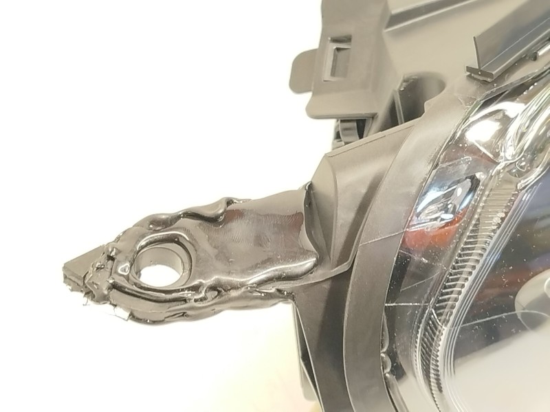 Recambio de faro derecho para citroën jumpy iii furgoneta (v_) 2.0 bluehdi 120 referencia OEM IAM 9808567680  