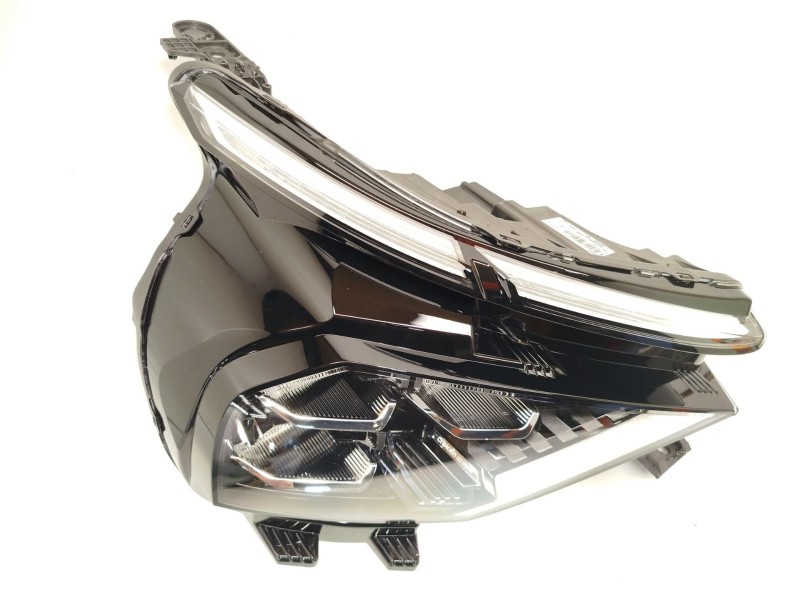 Recambio de faro derecho para citroën c4 iii 1.2 referencia OEM IAM 9830649280  73374698