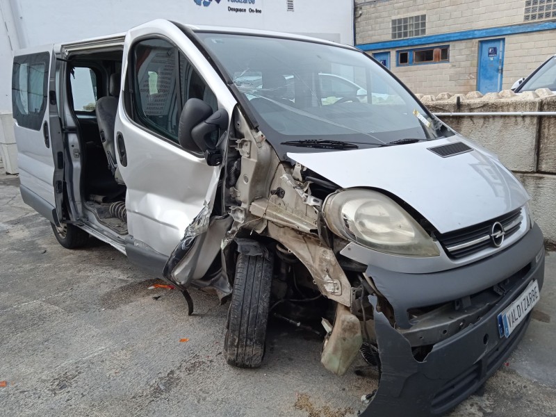 opel vivaro a autobús (x83) del año 2006