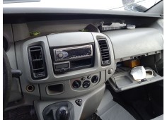 opel vivaro a autobús (x83) del año 2006 2