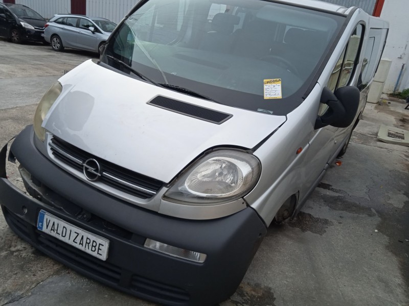 opel vivaro a autobús (x83) del año 2006