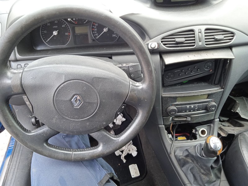 renault laguna ii grandtour (kg0/1_) del año 2004