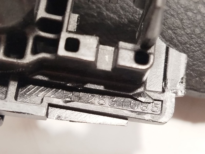 Recambio de parasol derecho para bmw x3 (f25) xdrive 20 d referencia OEM IAM 2531685 51167403562 