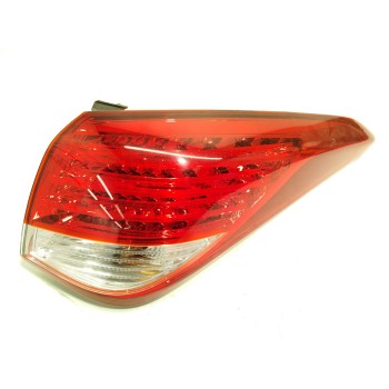 Recambio de piloto trasero derecho para hyundai i40 i (vf) 1.7 crdi referencia OEM IAM 924023Z000  