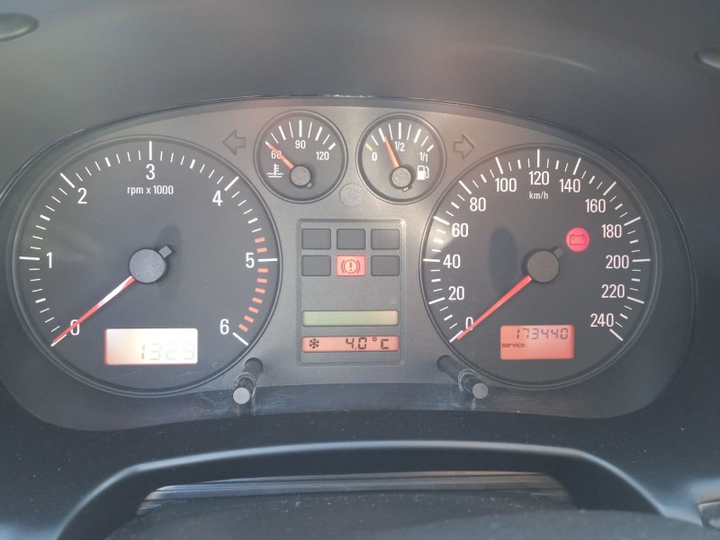 seat toledo ii (1m2) del año 1999