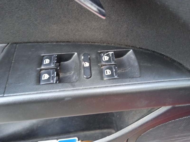 seat leon (1p1) del año 2008