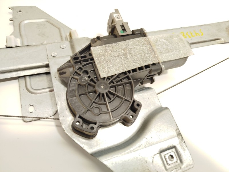 Recambio de elevalunas delantero derecho para peugeot partner tepee 1.6 hdi 16v referencia OEM IAM 9680558080  402102F