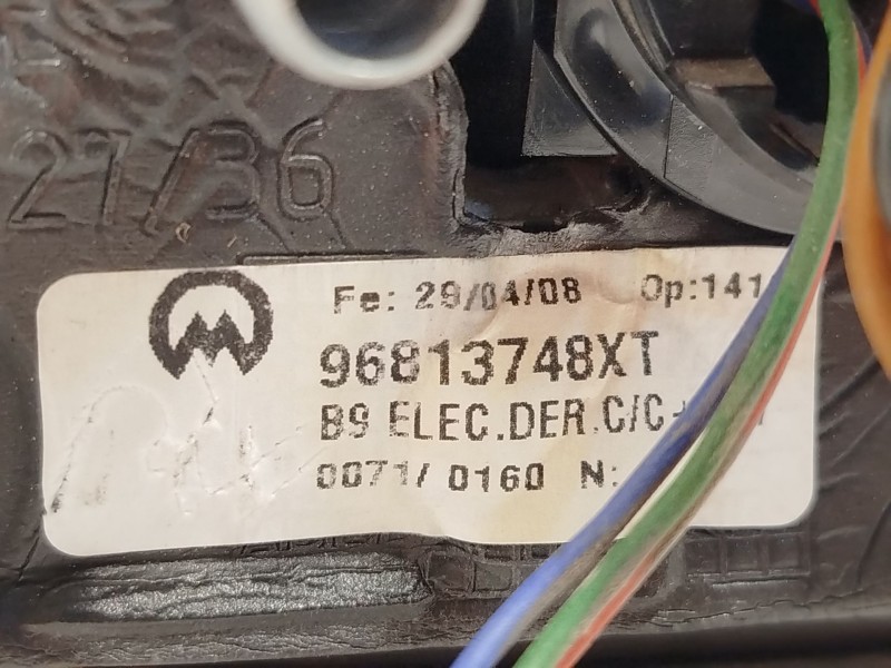 Recambio de retrovisor derecho para peugeot partner tepee 1.6 hdi 16v referencia OEM IAM 96813748XT 1606638680 