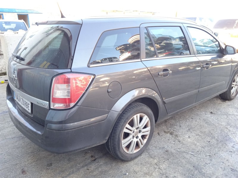 opel astra h station wagon (a04) del año 2009