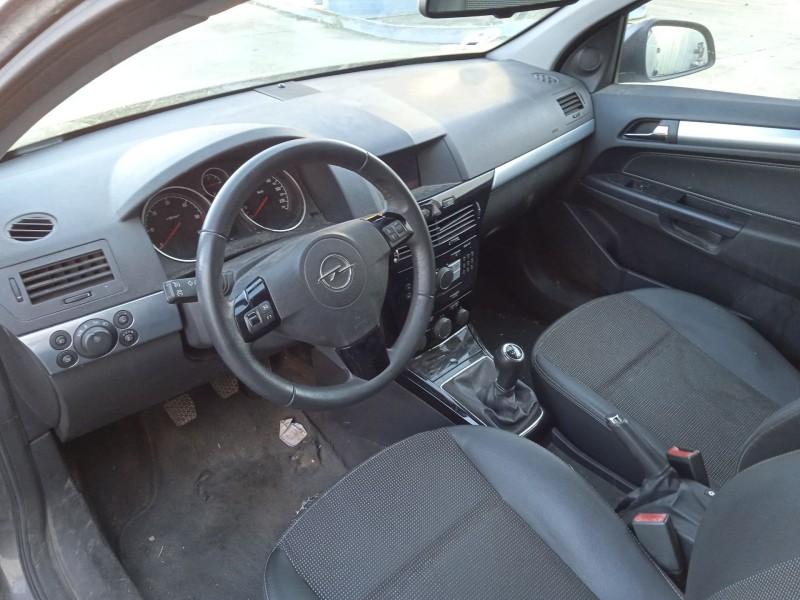 opel astra h station wagon (a04) del año 2009