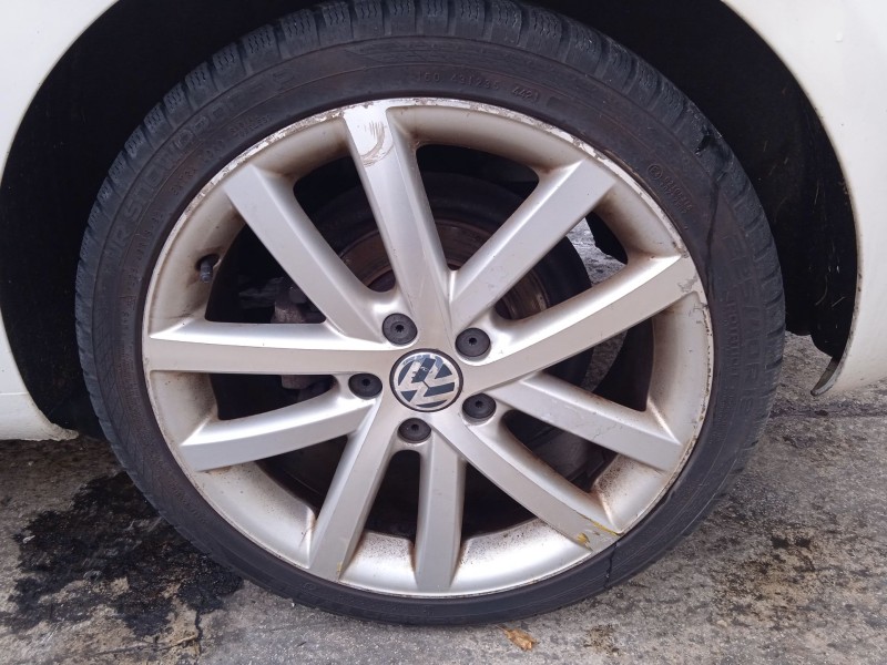 volkswagen golf vi (5k1) del año 2009