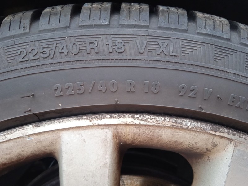 volkswagen golf vi (5k1) del año 2009