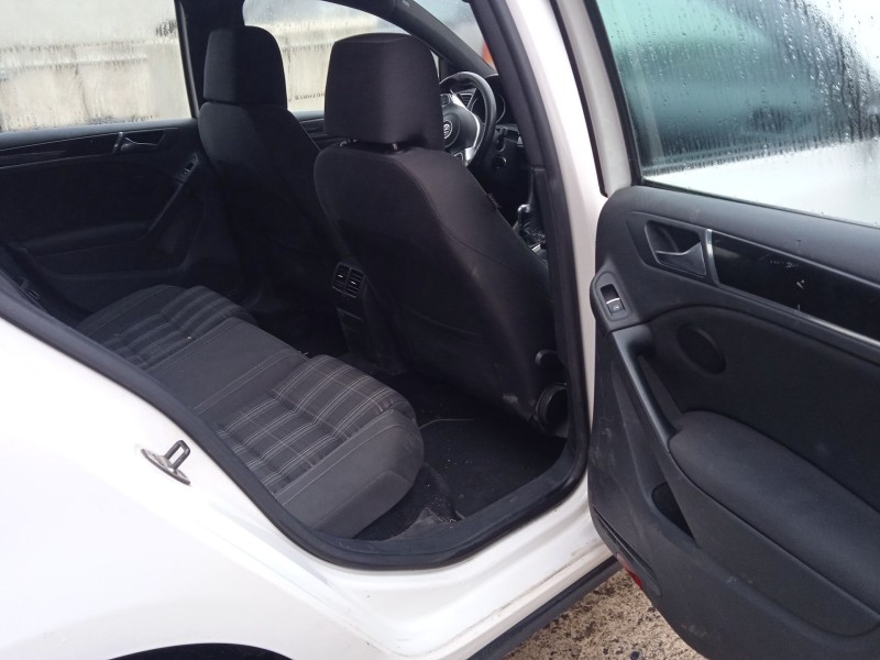 volkswagen golf vi (5k1) del año 2009