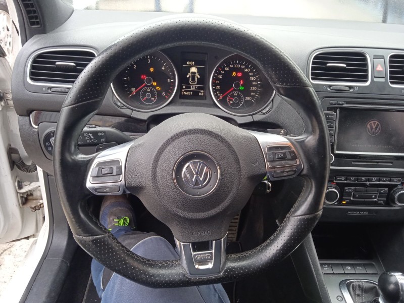 volkswagen golf vi (5k1) del año 2009