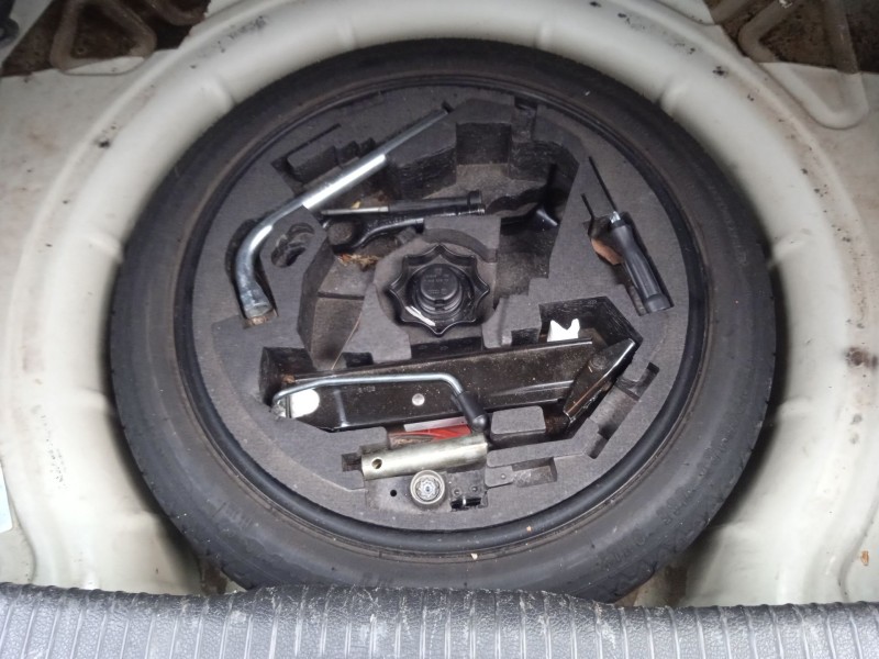 volkswagen golf vi (5k1) del año 2009