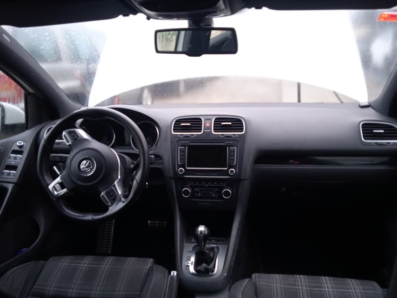 volkswagen golf vi (5k1) del año 2009