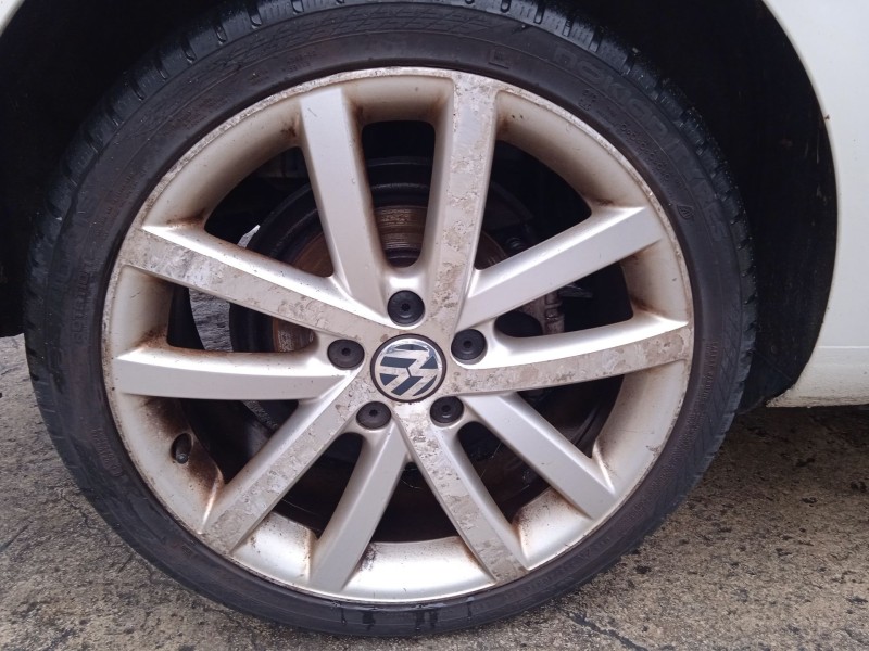 volkswagen golf vi (5k1) del año 2009