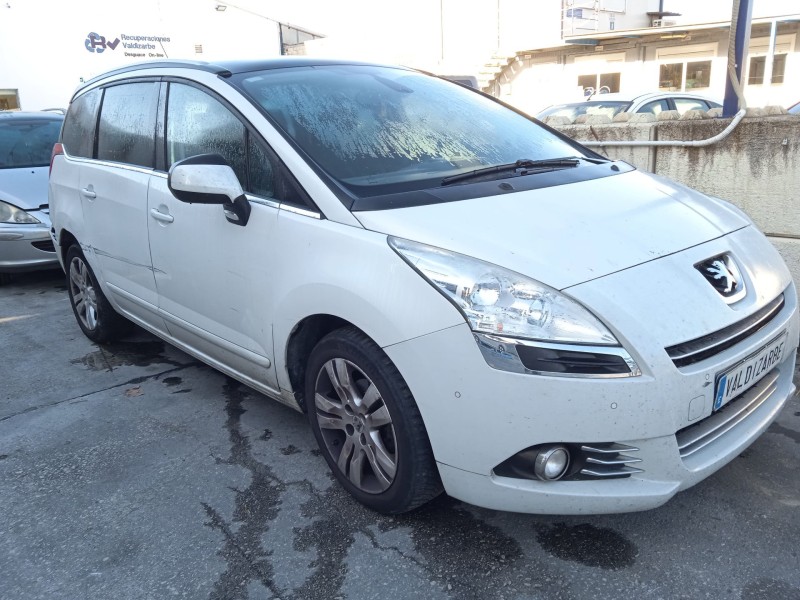 peugeot 5008 (0u_, 0e_) del año 2012