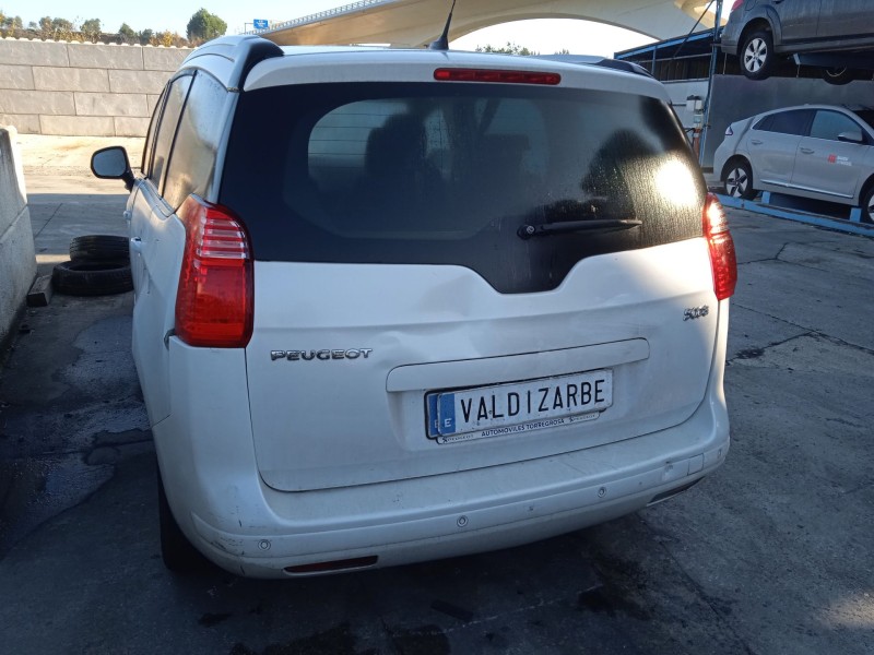 peugeot 5008 (0u_, 0e_) del año 2012