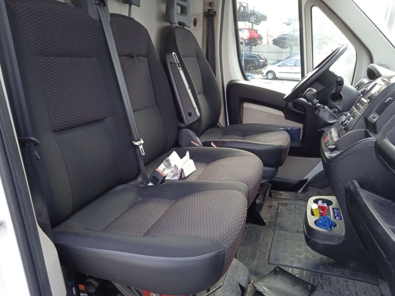 peugeot boxer furgoneta del año 2019