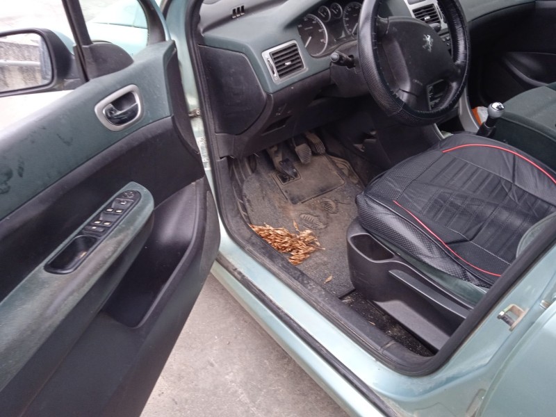 peugeot 307 sw (3h) del año 2004