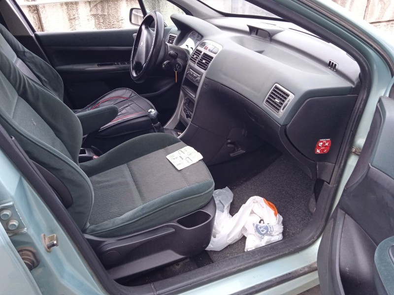 peugeot 307 sw (3h) del año 2004