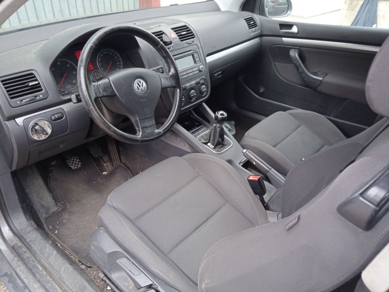 volkswagen golf v (1k1) del año 2006