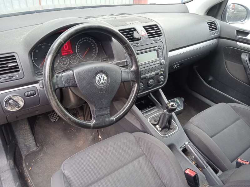 volkswagen golf v (1k1) del año 2006