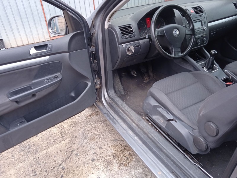 volkswagen golf v (1k1) del año 2006